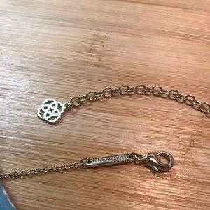 Kendra Scott Jewelry - Kendra Scott Isla necklace Kendra Scott Jewelry - Kendra Scott Isla necklace